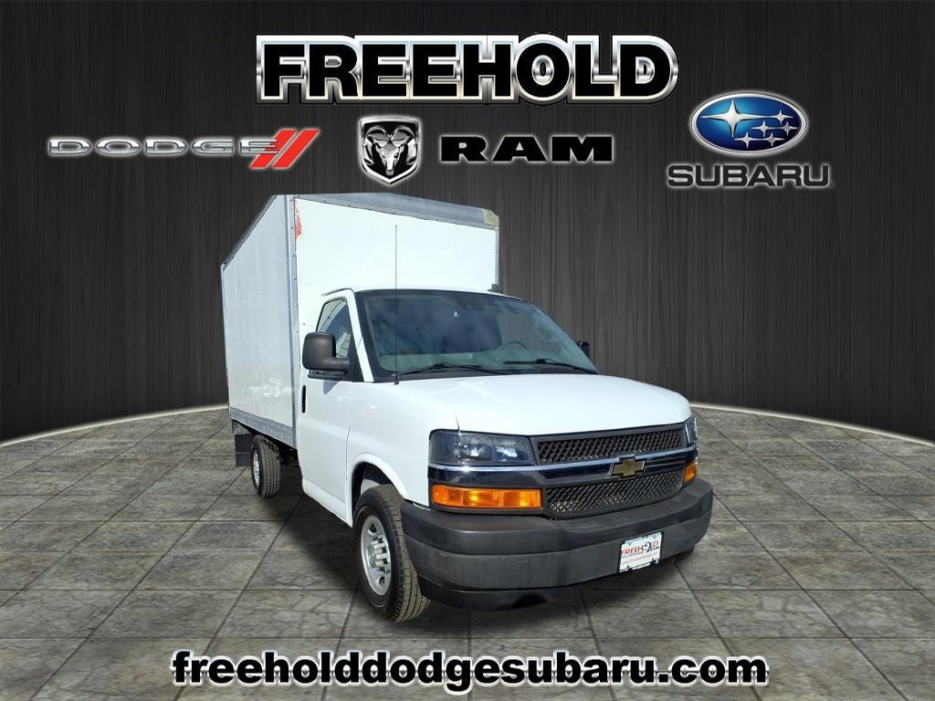 Used 2021 Chevrolet Express 3500 Work Van BOX TRUCK 12'