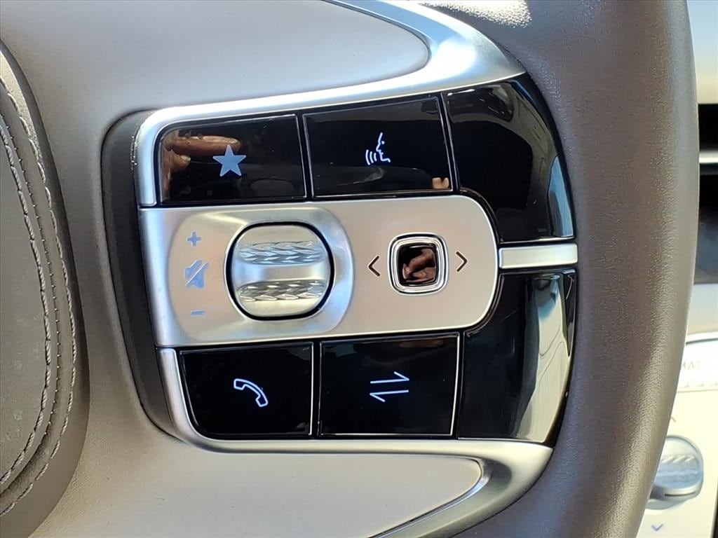 2023 GENESIS G90 Base - Photo 11