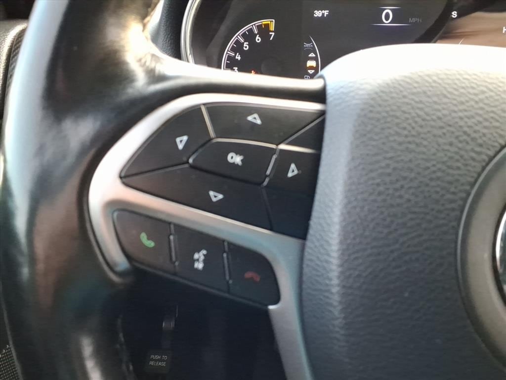 used 2021 Jeep Grand Cherokee car, priced at $24,900