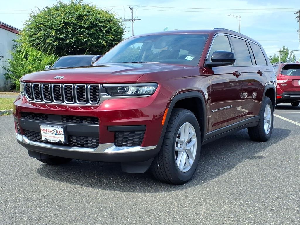used 2023 Jeep Grand Cherokee L car, priced at $26,599