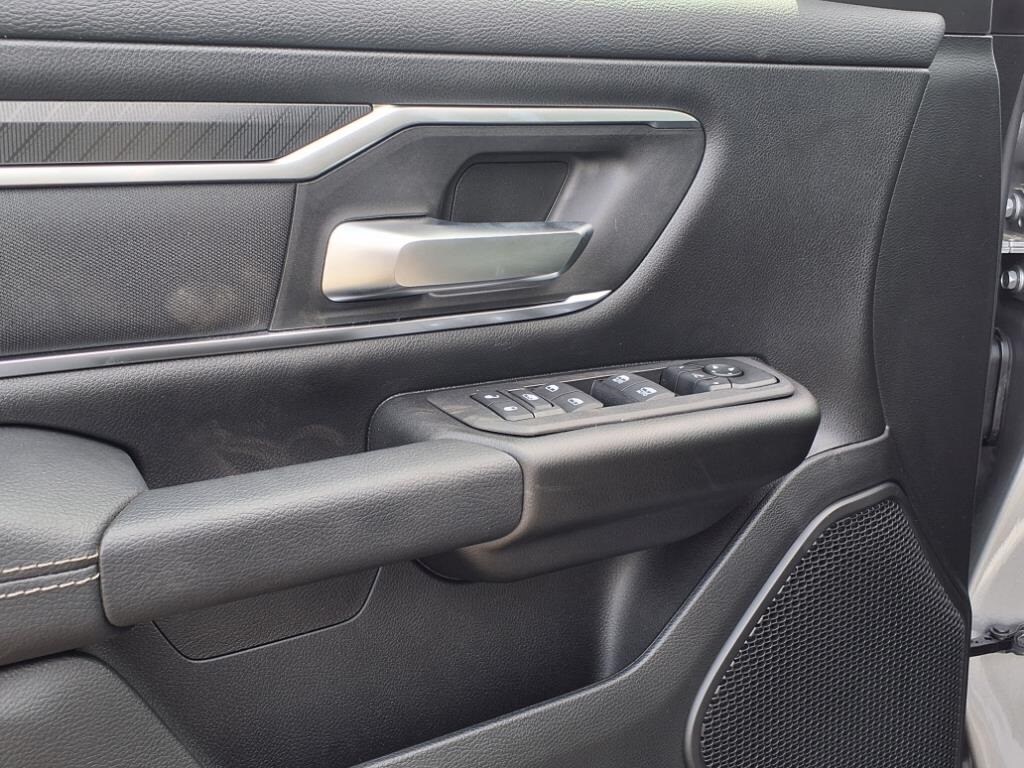 2025 Ram 1500 Big Horn Sport photo 4
