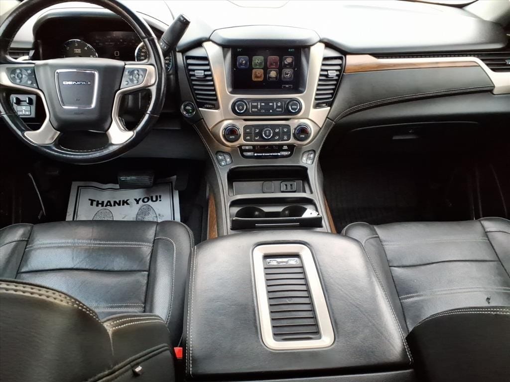 used 2020 GMC Yukon XL car, priced at $31,900