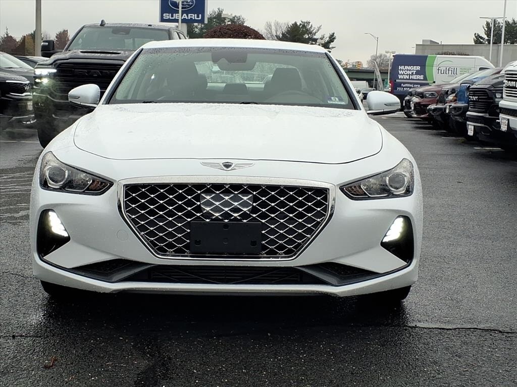 2019 Genesis G70 2.0T Advanced photo 2