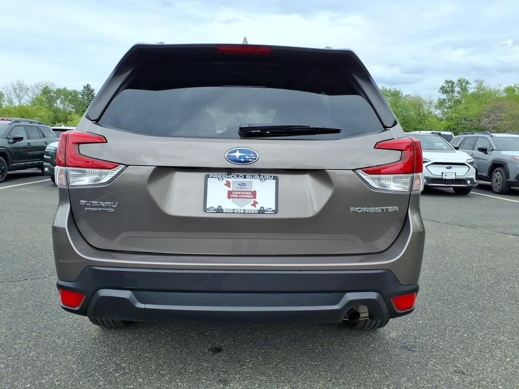 2023 Subaru Forester Premium - Photo 22