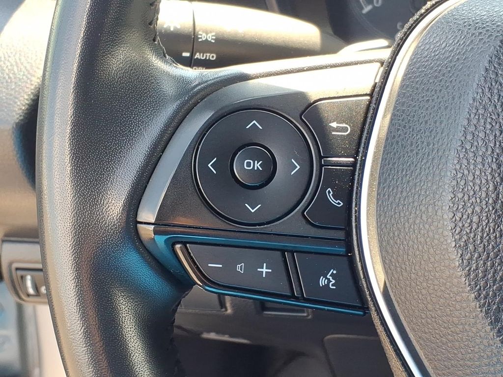 2022 Toyota Corolla SE - Photo 12