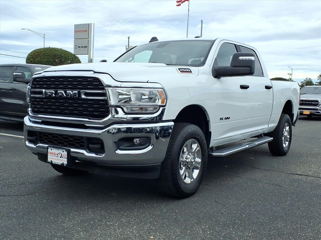 2024 Ram 2500 Big Horn photo 3