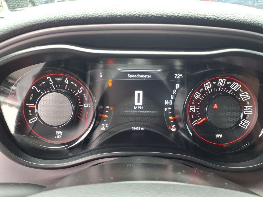 2023 Dodge Challenger GT - Photo 6