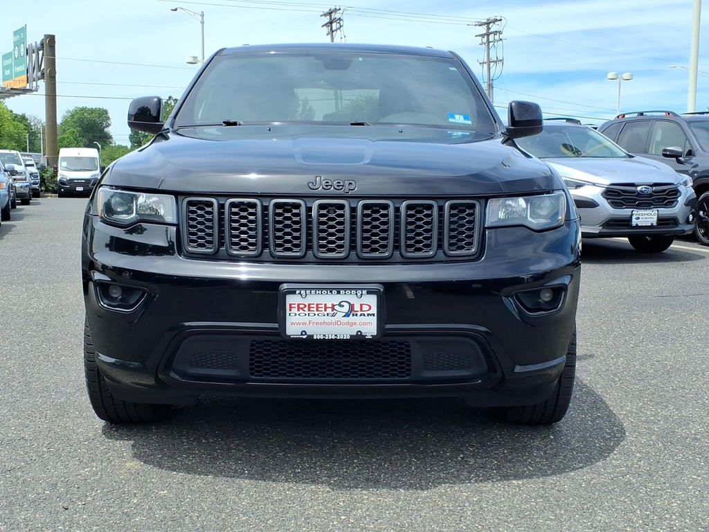 used 2018 Jeep Grand Cherokee car, priced at $16,599