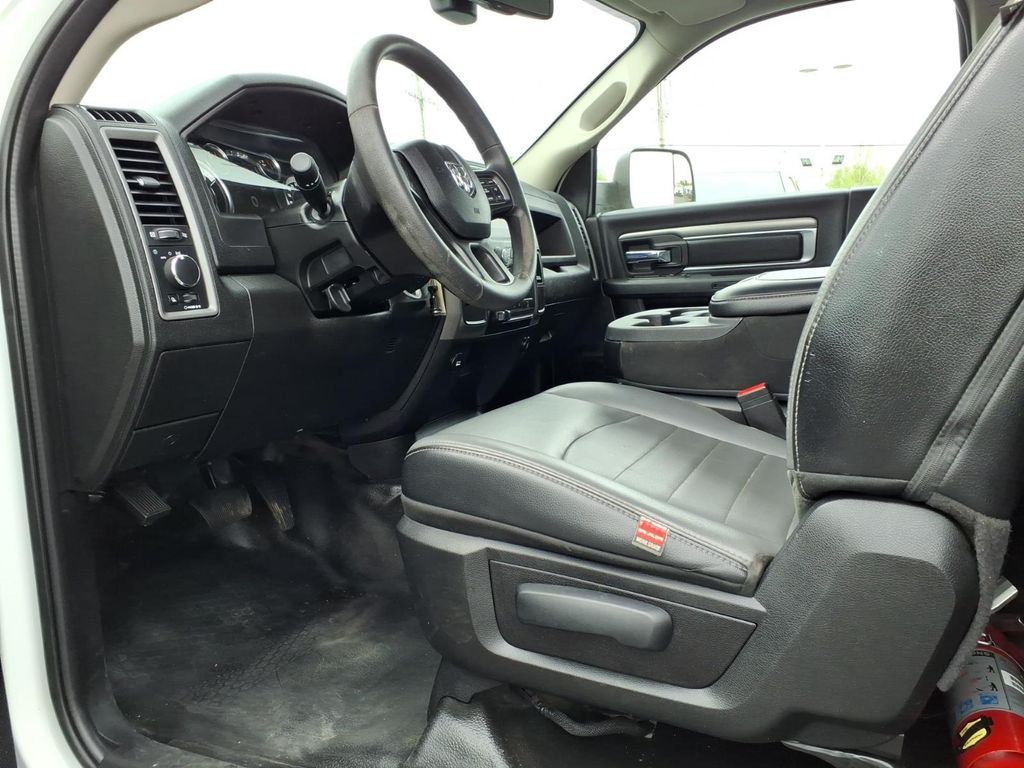 2022 RAM Ram 1500 Classic Tradesman - Photo 13