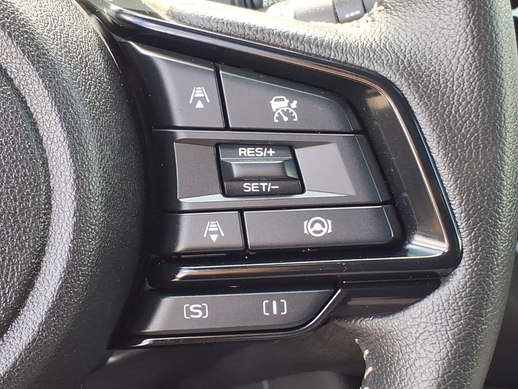 2025 Subaru Forester Premium - Photo 10