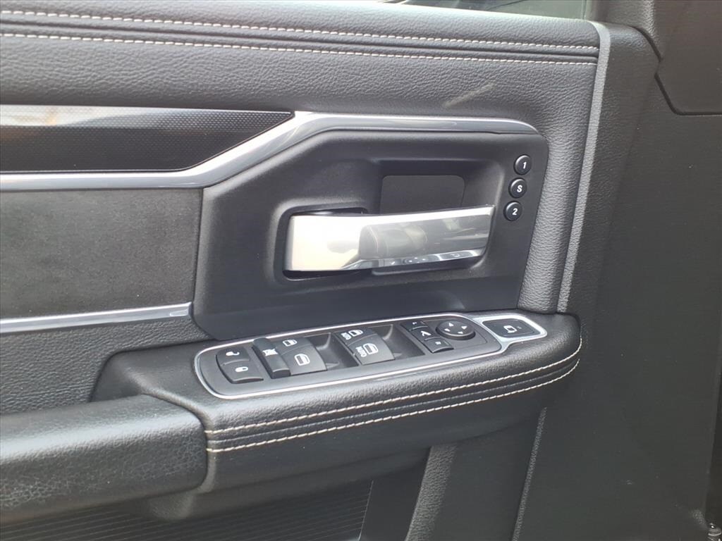2022 Ram 2500 Laramie photo 2