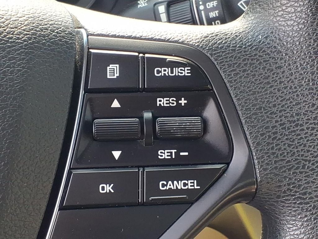 2015 Hyundai Sonata SE - Photo 11