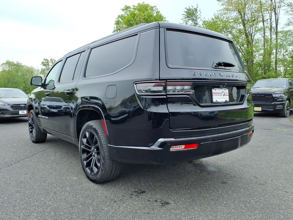 2024 Jeep Grand Wagoneer L Series II - Photo 24