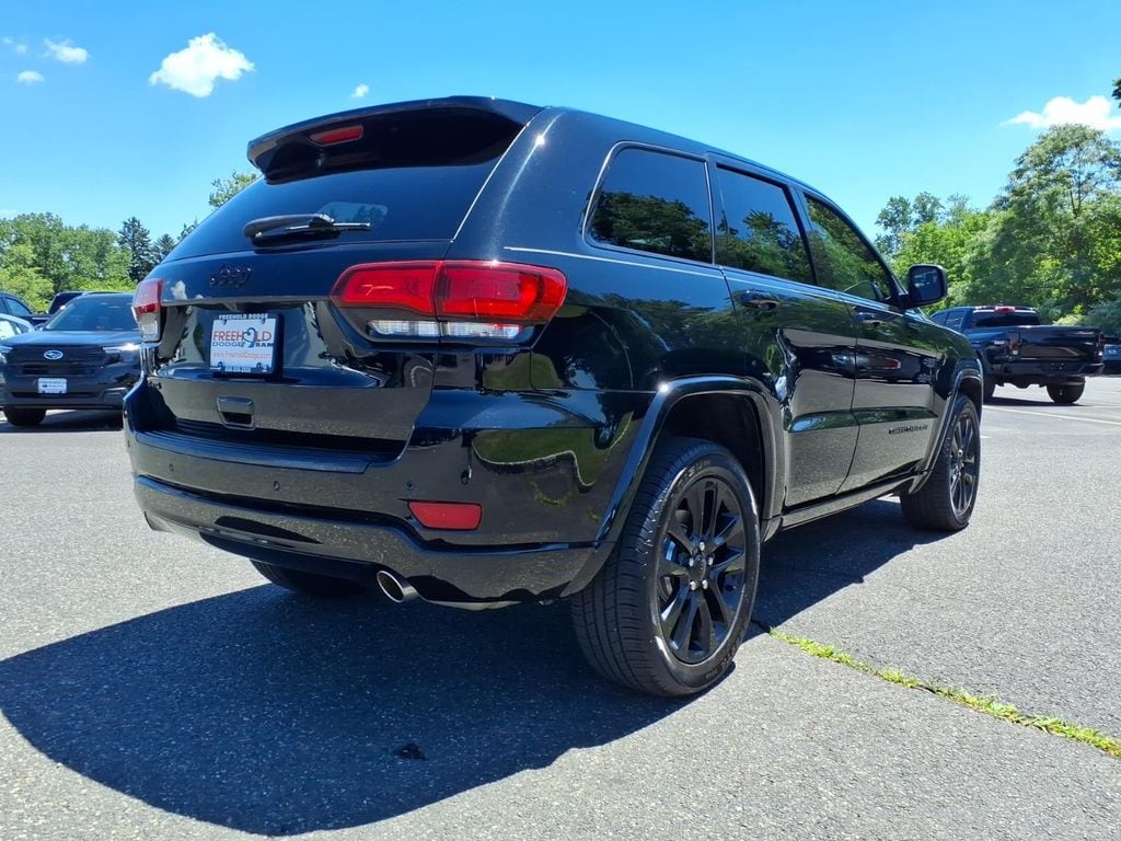 2021 Jeep Grand Cherokee Laredo X - Photo 19