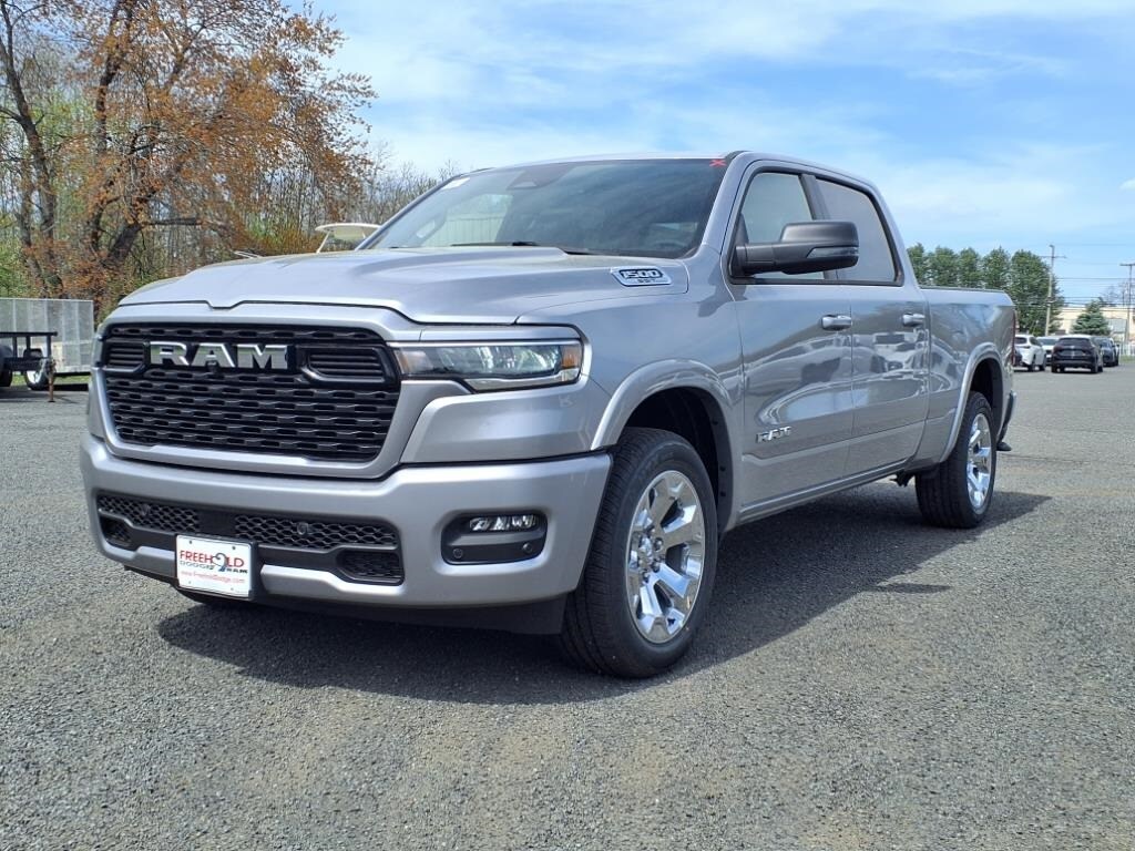 2025 Ram 1500 Big Horn Sport photo 3