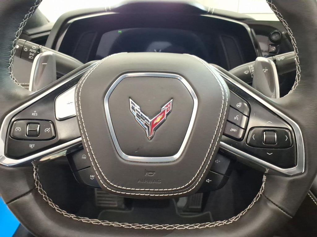 2023 Chevrolet Corvette 3LT - Photo 6