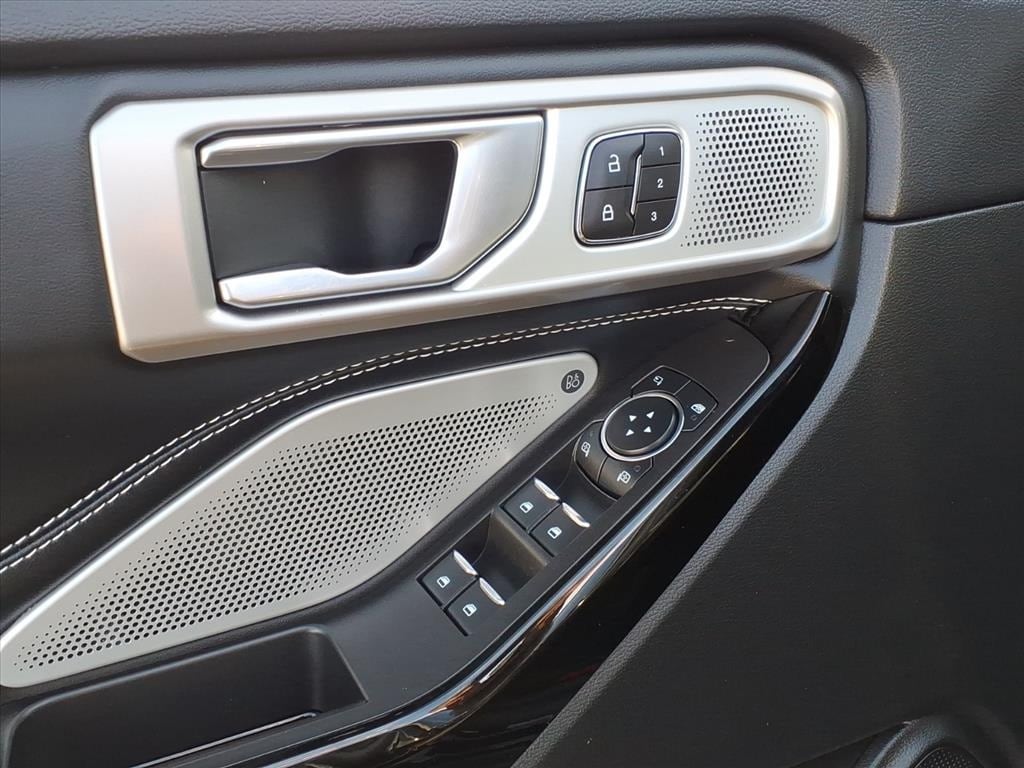 used 2023 Ford Explorer car, priced at $38,900