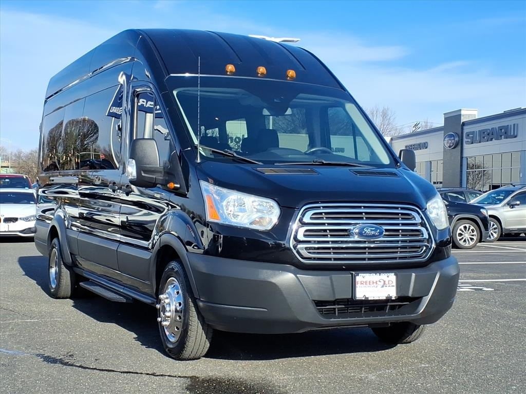 2016 Ford Transit XLT's photo