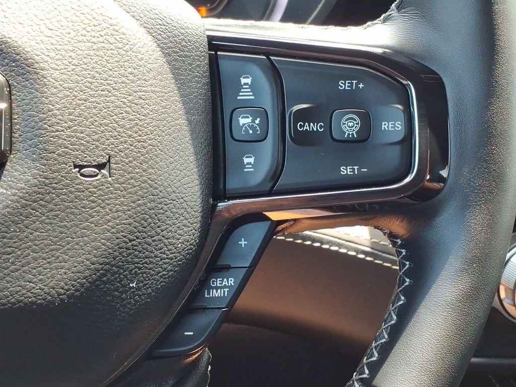 2026 RAM Ram 1500 Pickup Limited - Photo 9