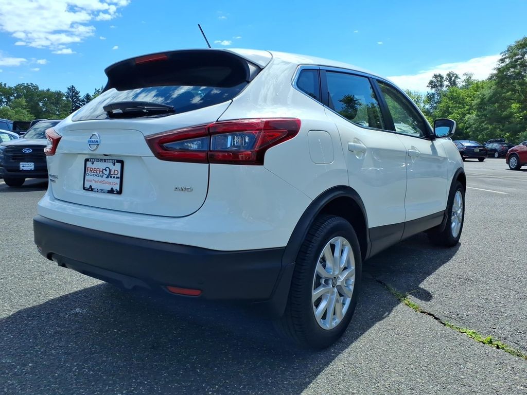 used 2021 Nissan Rogue Sport car, priced at $17,599