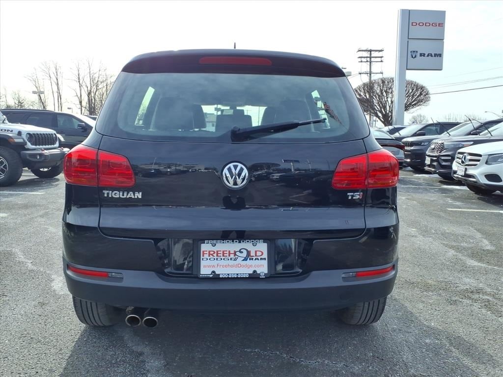 used 2016 Volkswagen Tiguan car, priced at $10,500