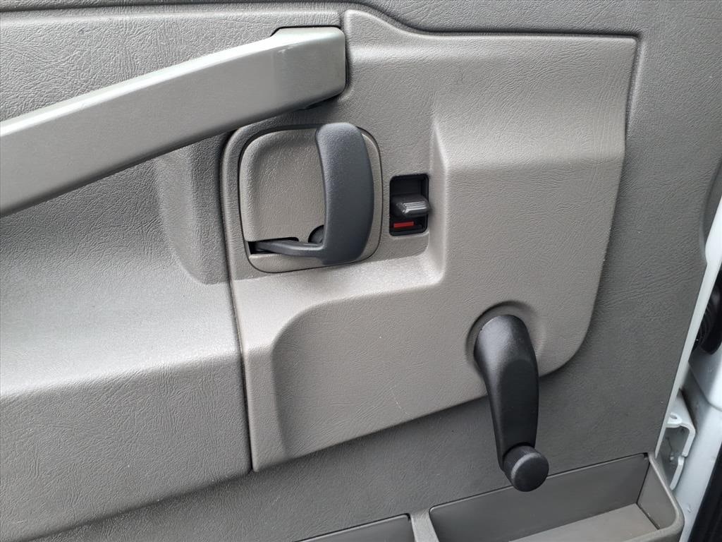 Used 2021 Chevrolet Express 3500 BOX TRUCK Truck