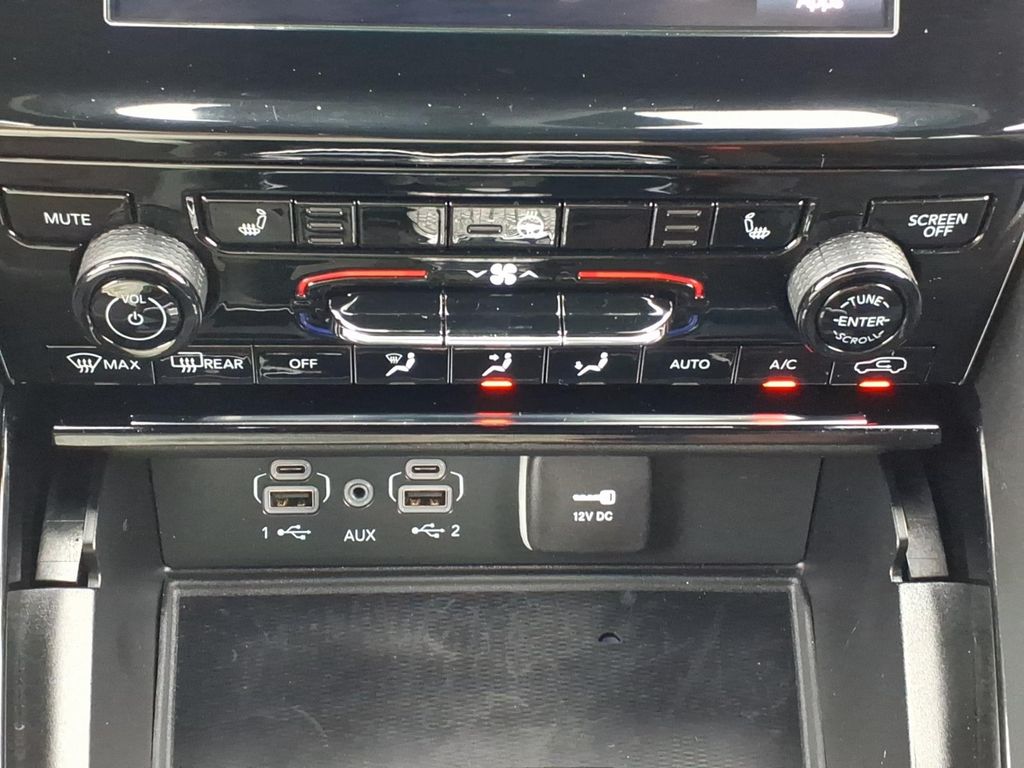 used 2023 Jeep Grand Cherokee car, priced at $29,600