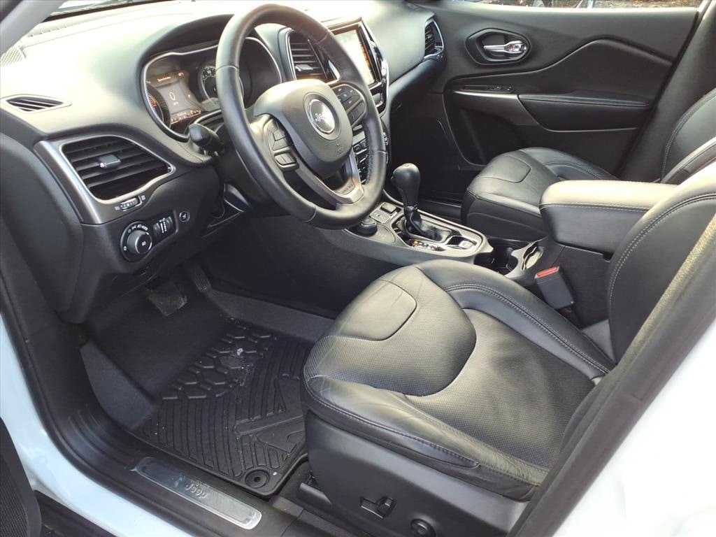 used 2019 Jeep Cherokee car, priced at $13,500