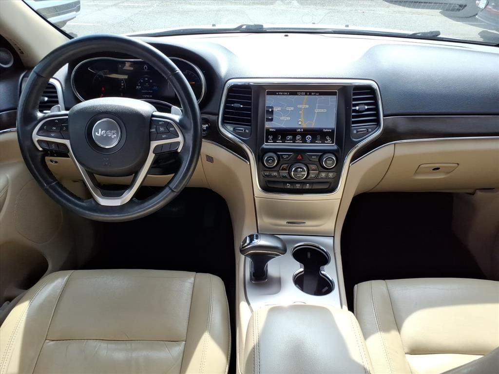 used 2015 Jeep Grand Cherokee car, priced at $10,599