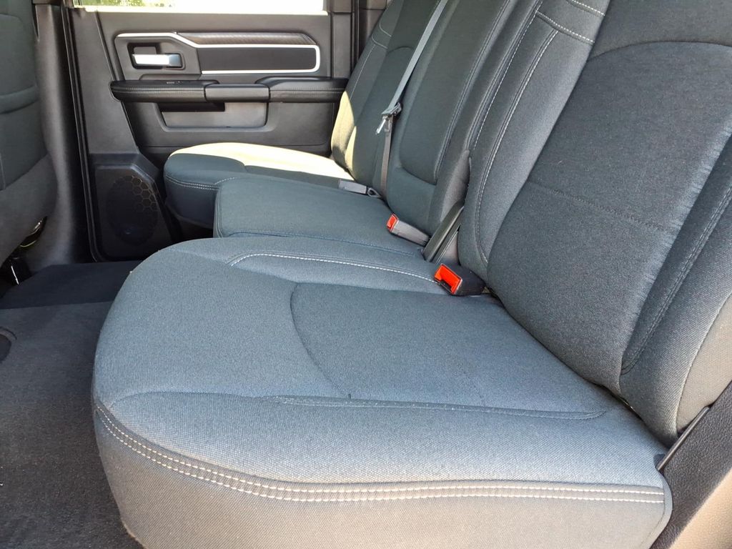 2025 RAM Ram 2500 Pickup Big Horn - Photo 13