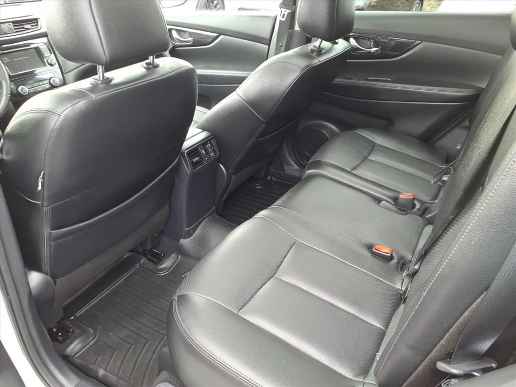 used 2020 Nissan Rogue car, priced at $16,900