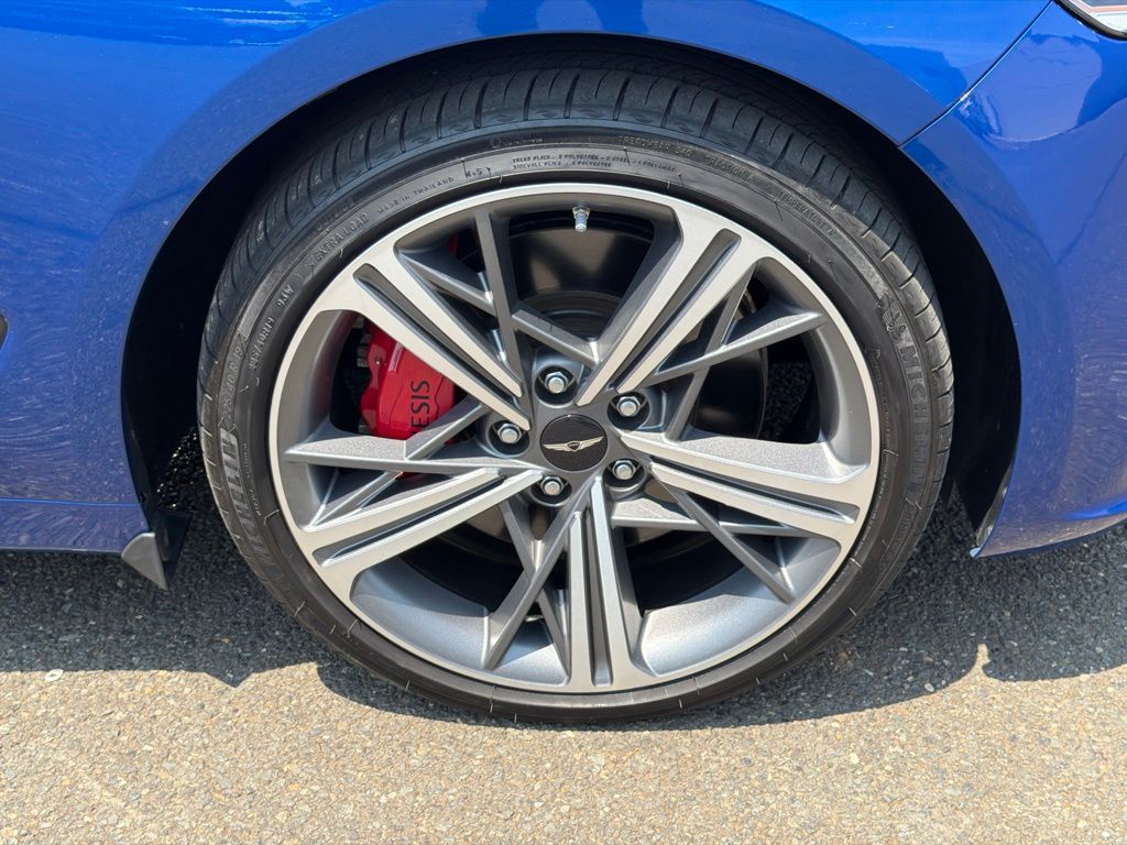 2024 GENESIS G70 Sport Advanced - Photo 8