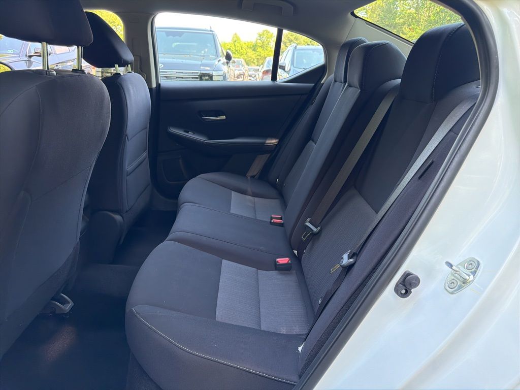 2023 Nissan Sentra SV - Photo 13