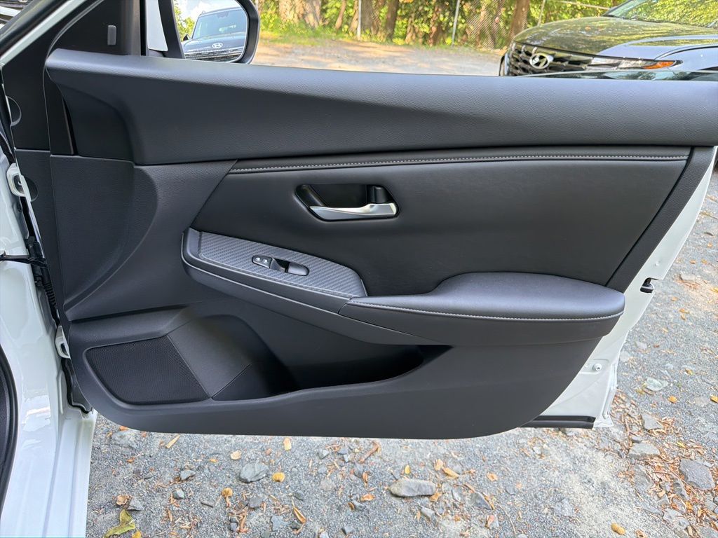 2023 Nissan Sentra SV - Photo 10
