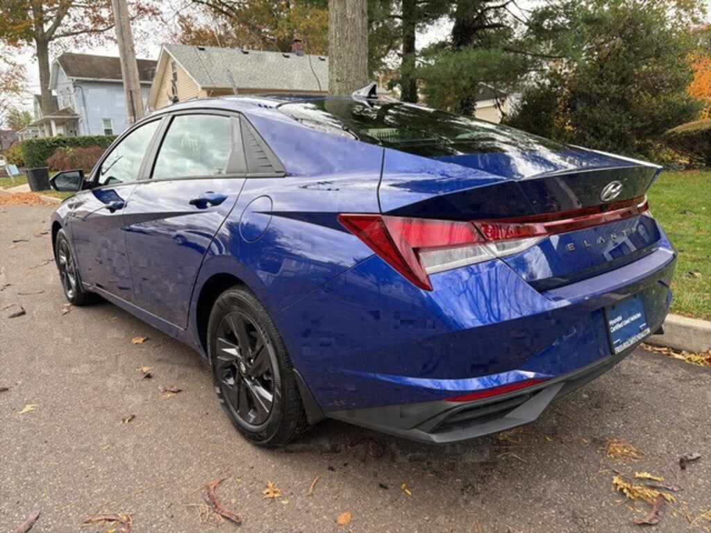 Certified 2022 Hyundai Elantra SEL Sedan