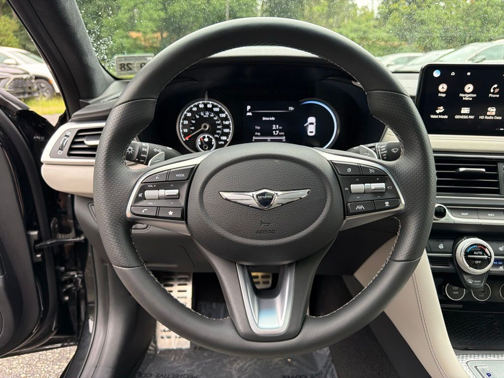 2023 GENESIS G70 Standard - Photo 20