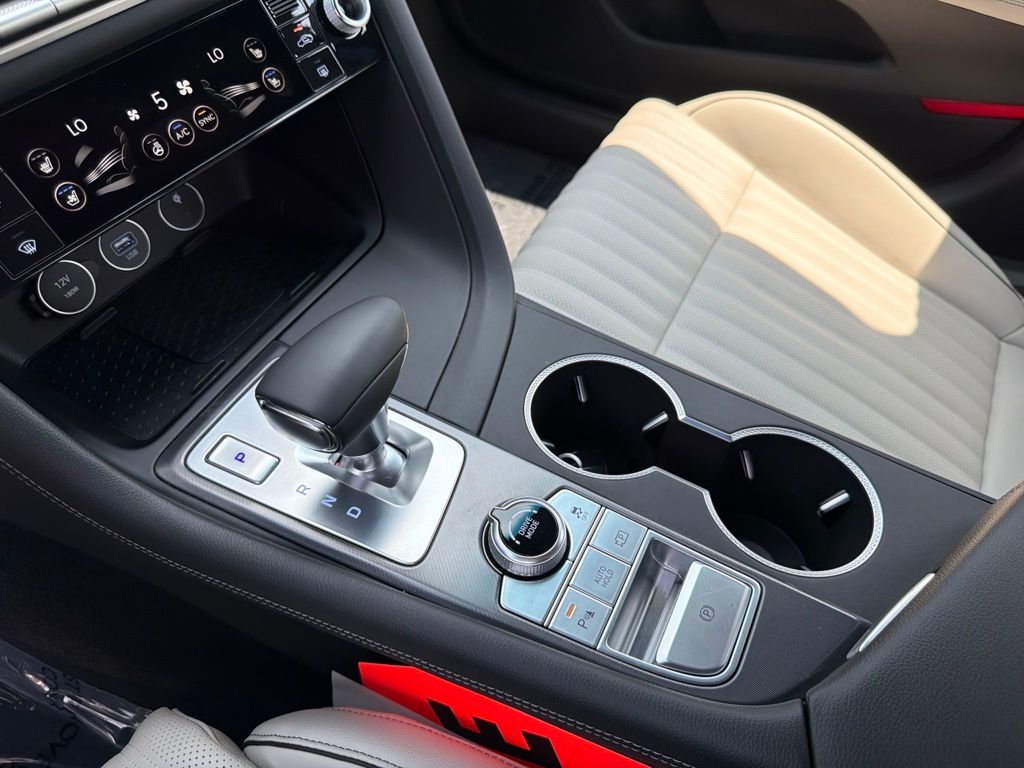 2024 GENESIS G70 Sport Advanced - Photo 28