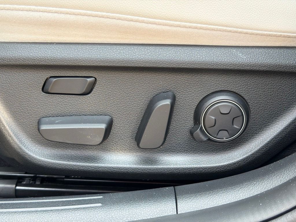 2024 GENESIS G70 Sport Advanced - Photo 18
