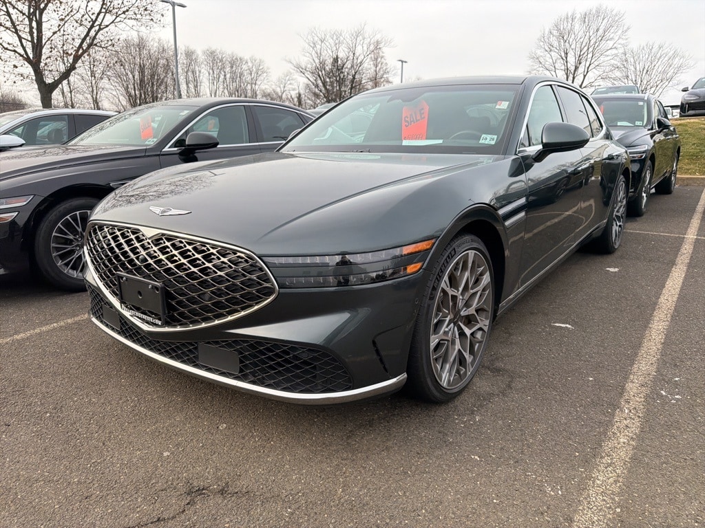 2023 GENESIS G90 Base's photo