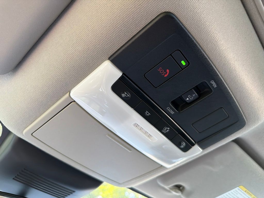 2023 Nissan Sentra SR - Photo 29