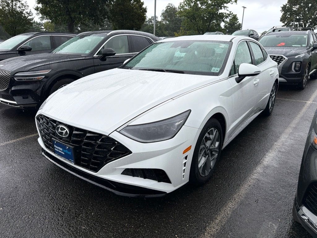 Used 2023 Hyundai Sonata SEL Sedan