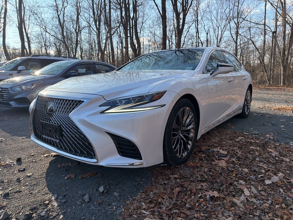 2020 Lexus LS INSPIRATION's photo