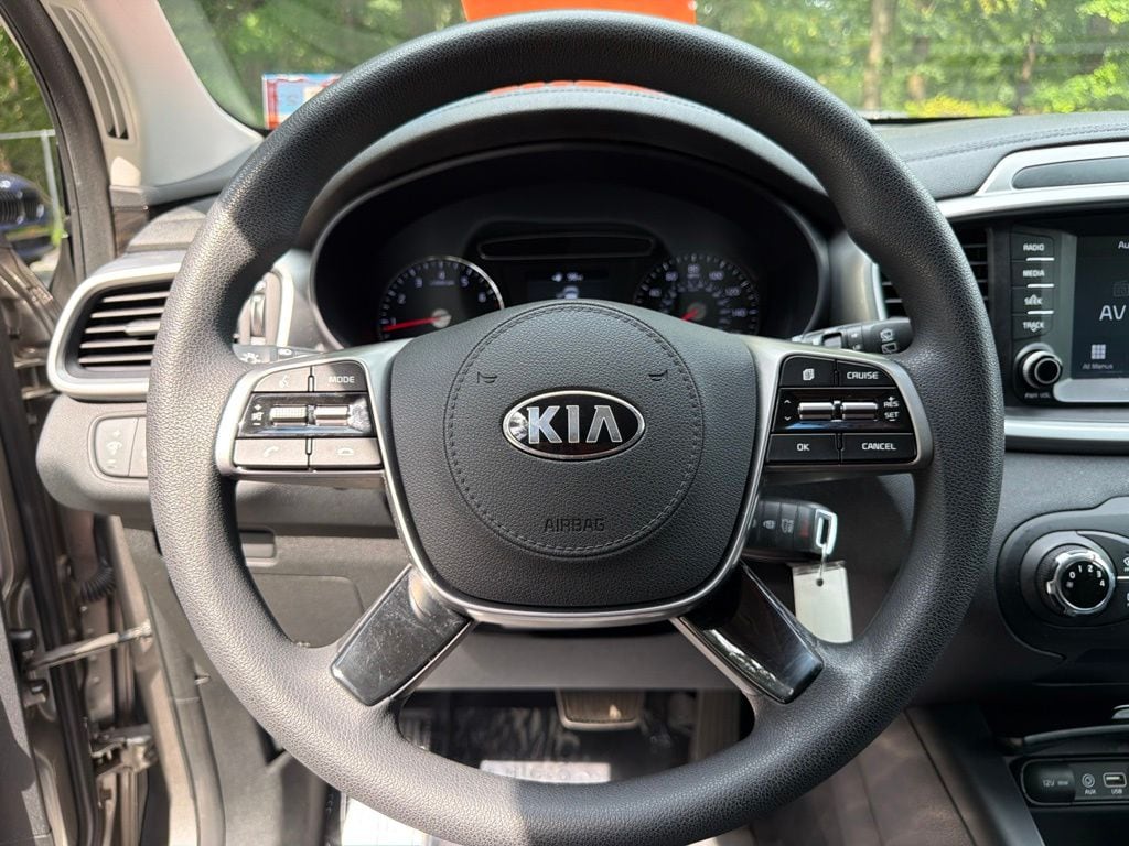 2019 Kia Sorento LX - Photo 19