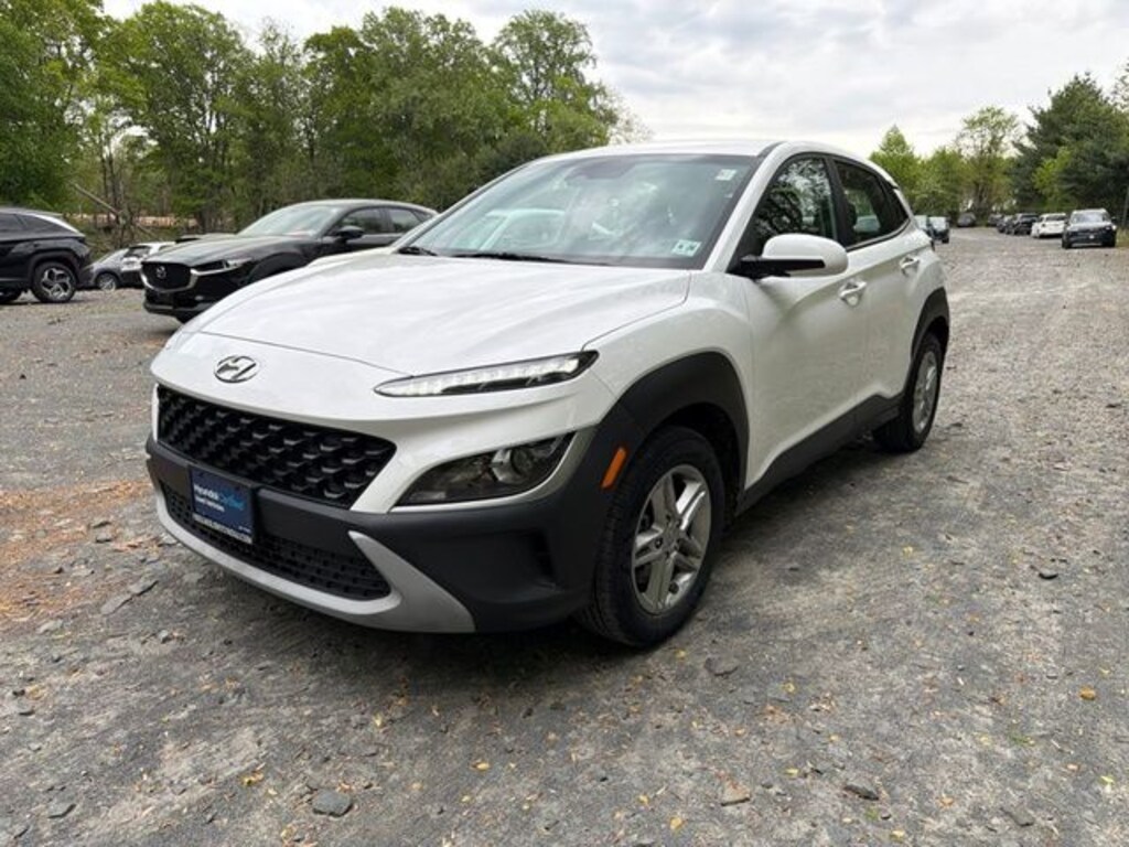 Used 2022 Hyundai Kona SE SUV