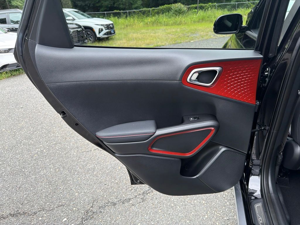 2024 Kia Soul GT-Line - Photo 15