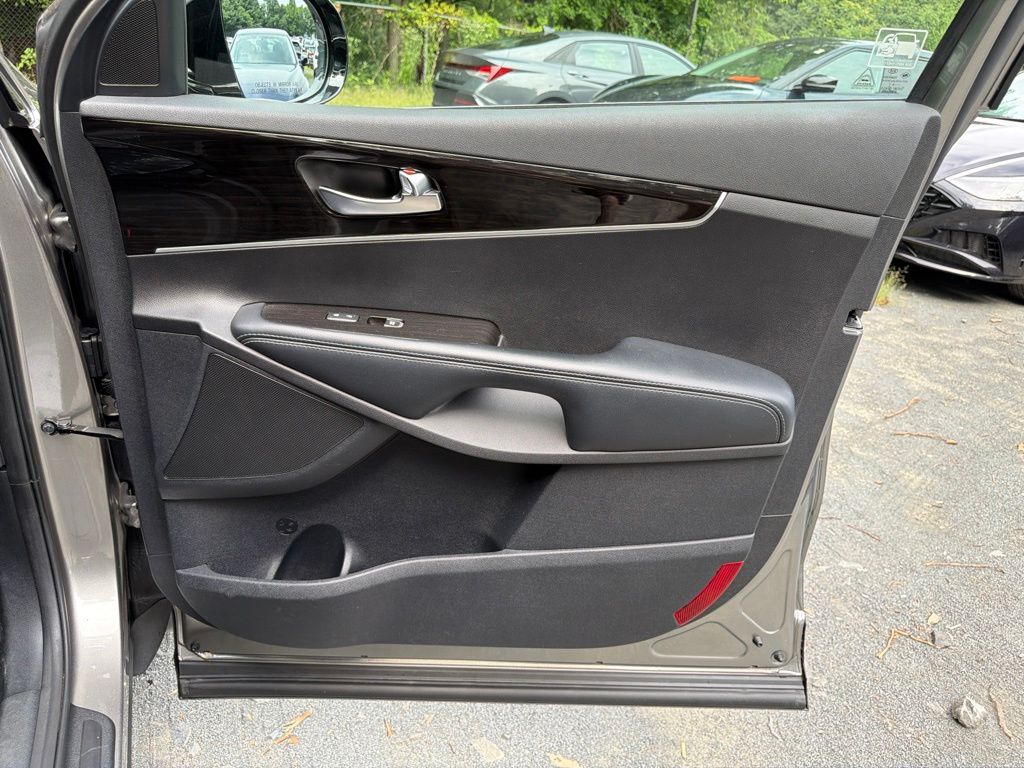 2019 Kia Sorento LX - Photo 10