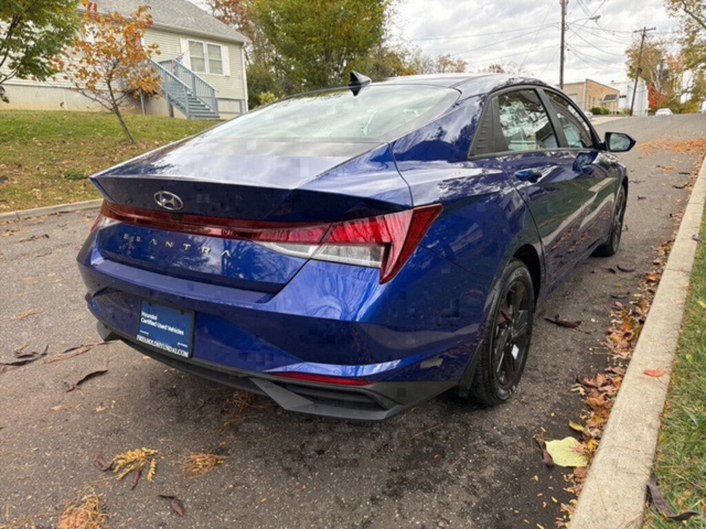 Certified 2022 Hyundai Elantra SEL Sedan