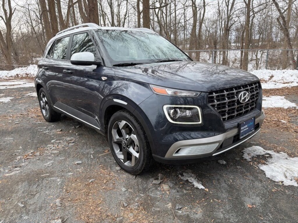 Certified 2023 Hyundai Venue Limited SUV