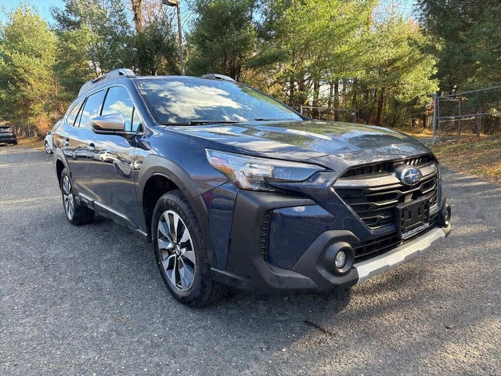 Used 2024 Subaru Outback Touring SUV