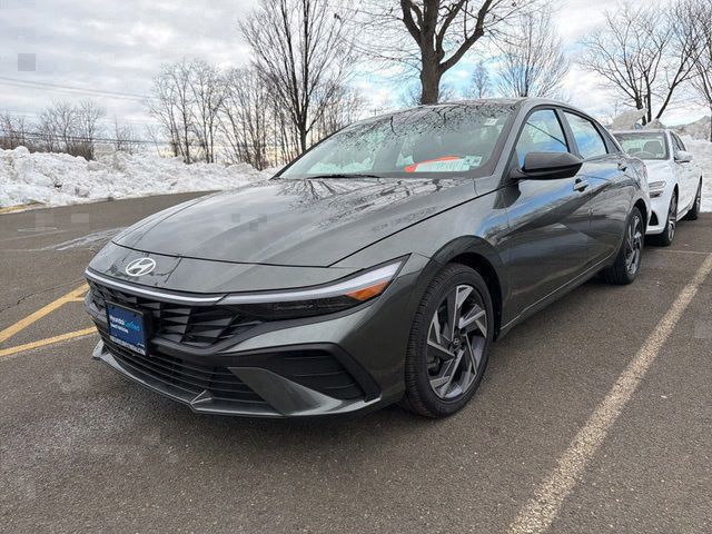 2025 Hyundai Elantra SEL